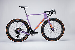 Ventum GS1 Rosso XPLR AXS E1