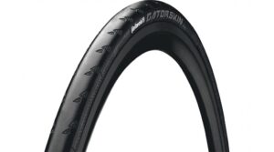 Continental GatorSkin 28" Faltreifen Black Edition 23-622 (700x23C) schwarz/schwarz skin