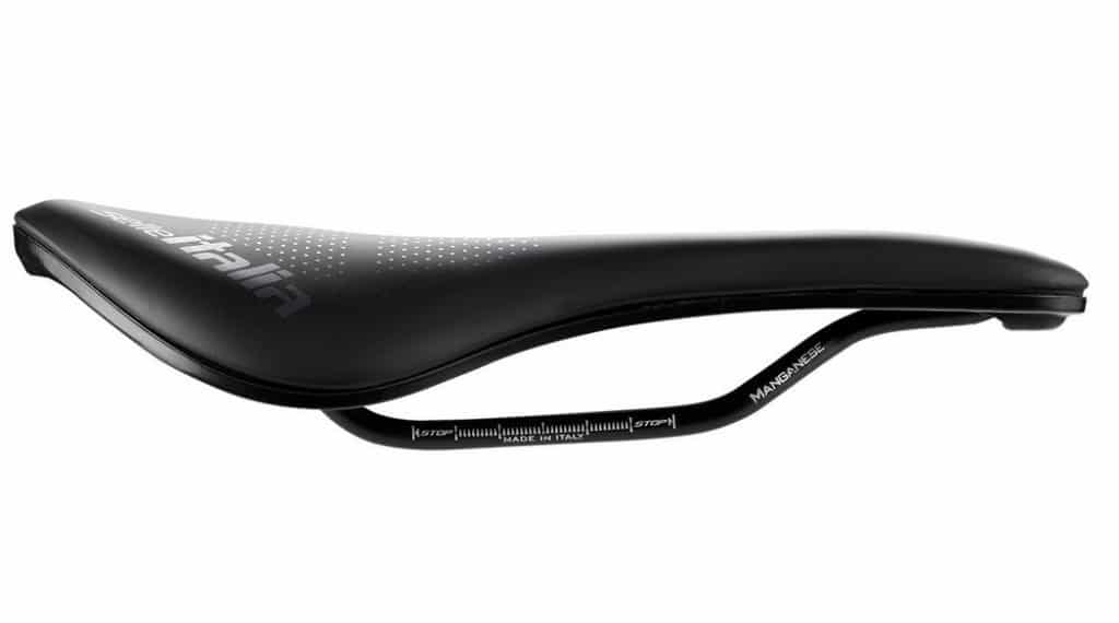 Selle Italia Novus Boost Evo TM SuperFlow Sattel 145mm schwarz (BULK)